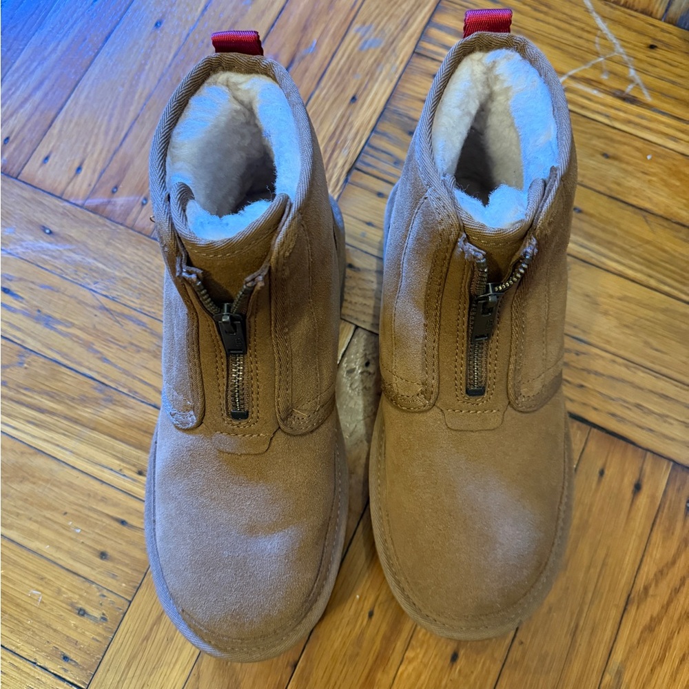 UGG Neumel Platform Zip Boots in Chestnut Size 7 - Picture 2 of 8